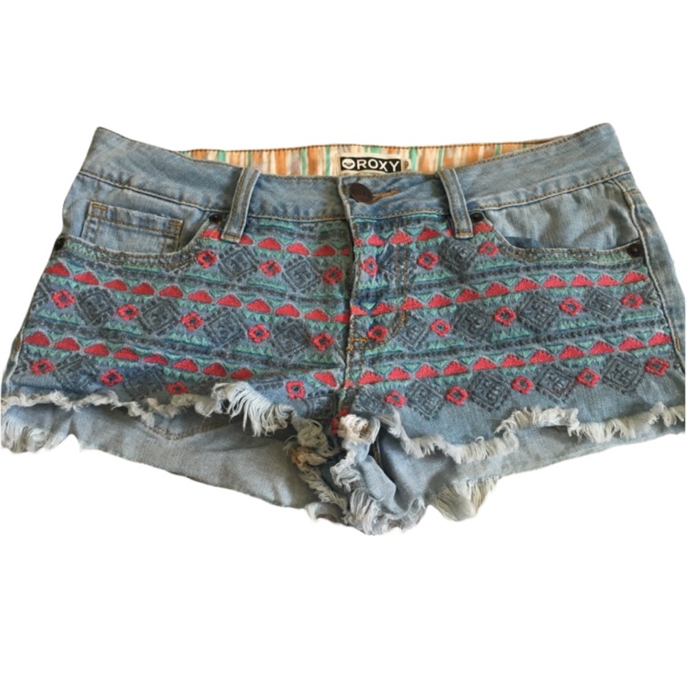 Roxy Denim Jean Shorts Embroidered Fit Size 7 Low Rise
